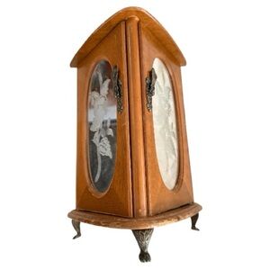 Vintage Wooden Jewelry Box